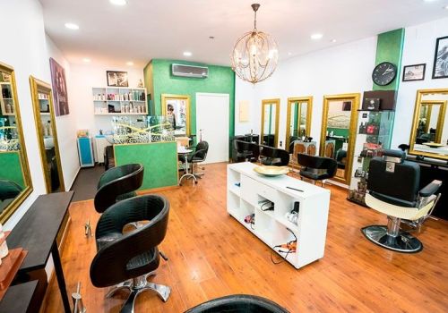 Servicios de estética y belleza en Cerdanyola del Vallès | Alyte Teresa Romero