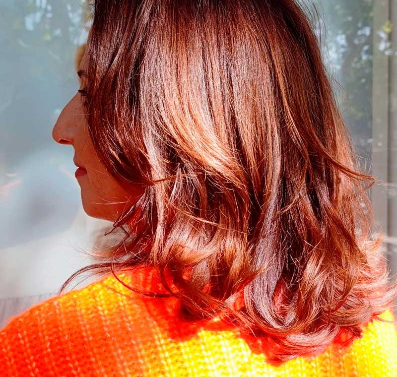 Color rogenc per a cabells curts